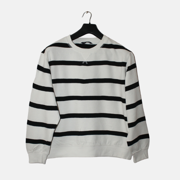 Short Body Sweatshirt
