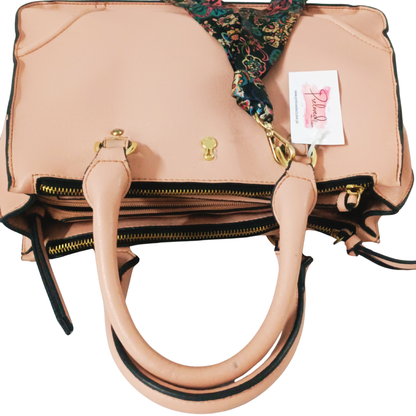 Sophia Satchel silhouette